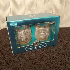 🤩3/$15! NIB NWT Modern Expressions set of 2 stemless wine glasses (silver)